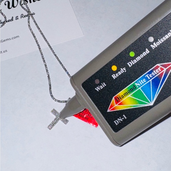 Real Diamond Cross Pendant, Faith Gift for her, Affordable Christmas present, - Picture 4 of 6